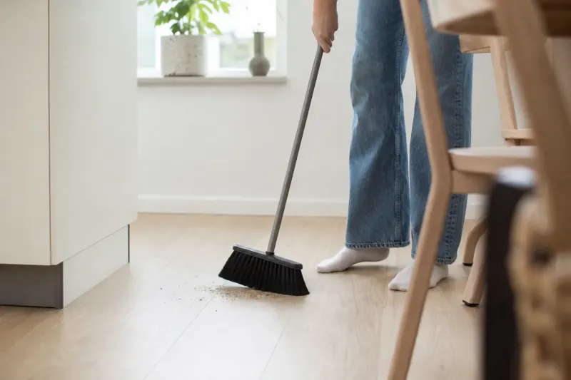 Vad ska man tänka på när man köper sopborstar?